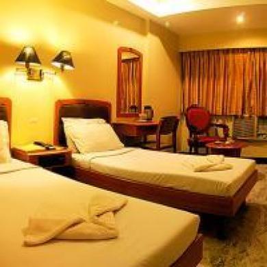Hotel Park View Ченай Екстериор снимка