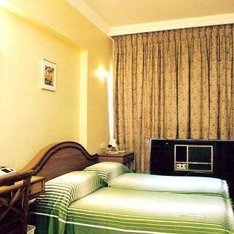 Hotel Park View Ченай Екстериор снимка